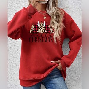 MERRY CHRISTMAS Graphic Sweatshirt